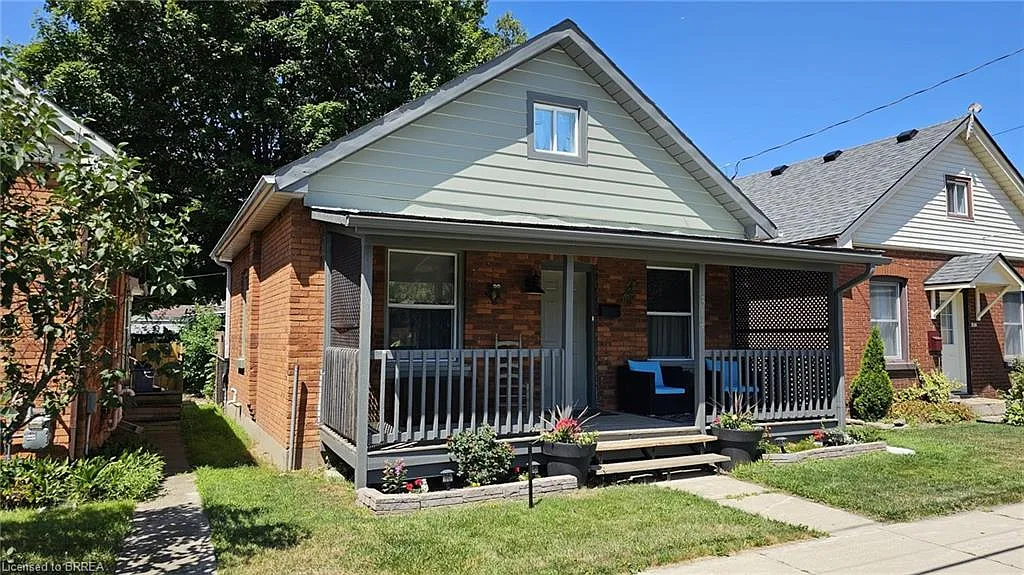 314 Rawdon St photo 1