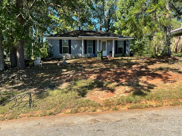922 Dunbar St, Greenville, AL 36037