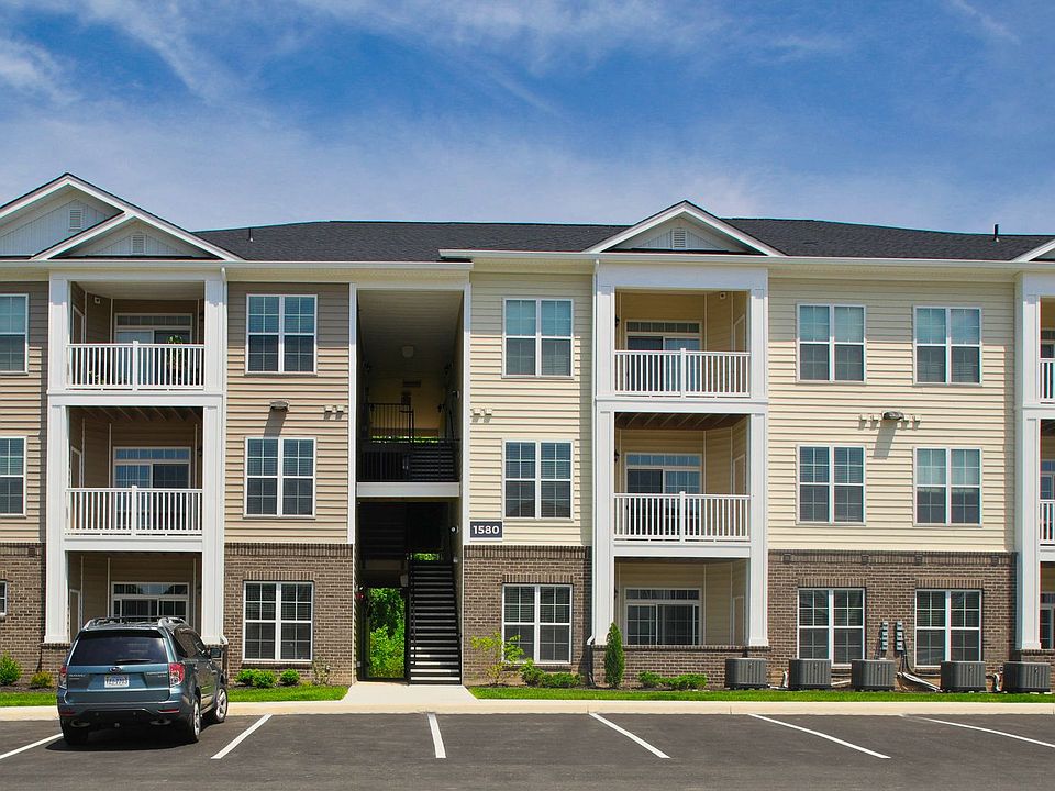Building Photo 4
