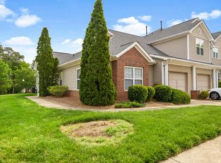 2751 Andover Glen Rd, Raleigh, NC 27604