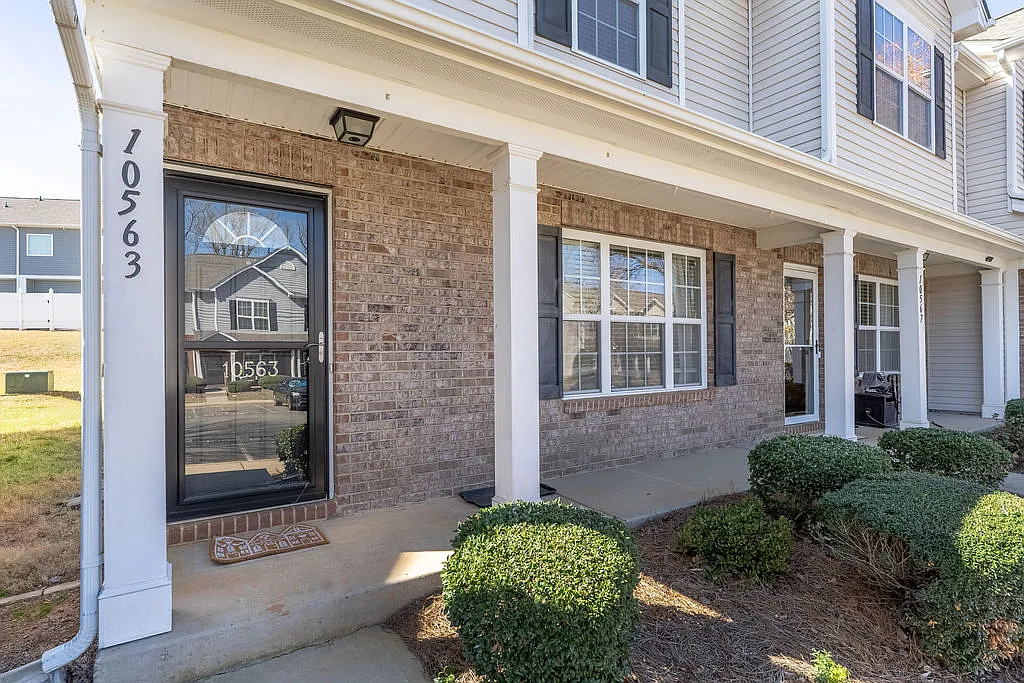 Building Photo - 10563 Stoneacre Ct