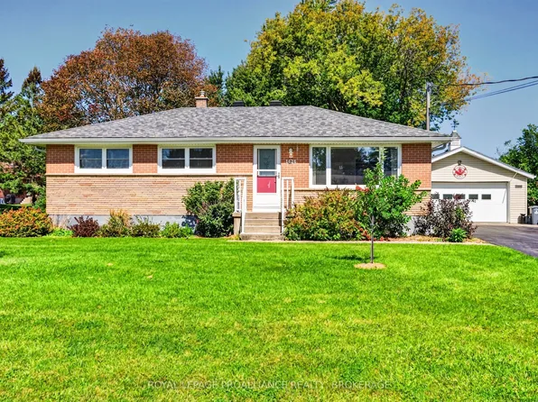 1424 Heath St, Kingston, ON K7P 2V5