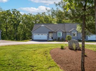 20 Stevens Ct, Atkinson, NH 03811