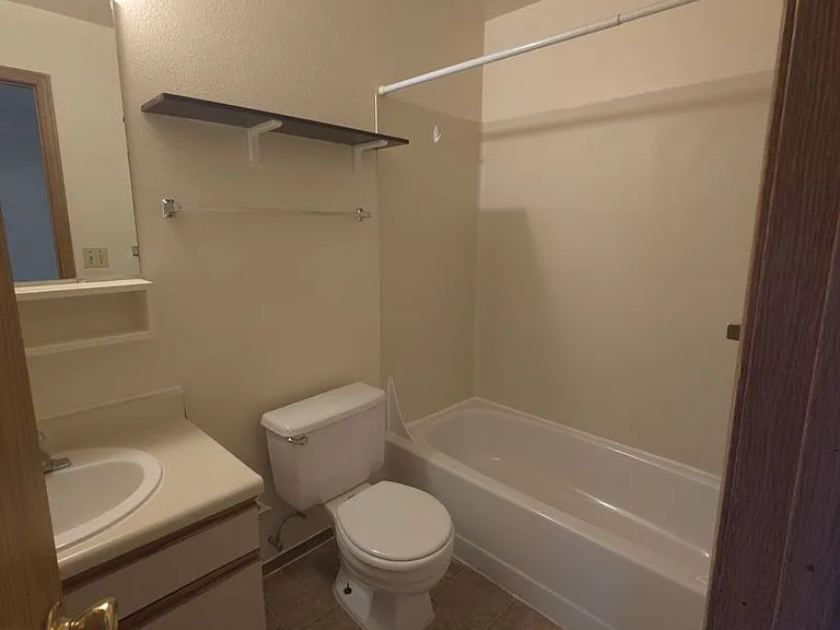 1734 Walnut St. — Photo 6