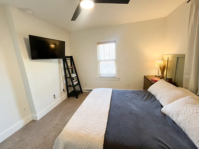 1320 Memorial Drive Ext — Photo 8
