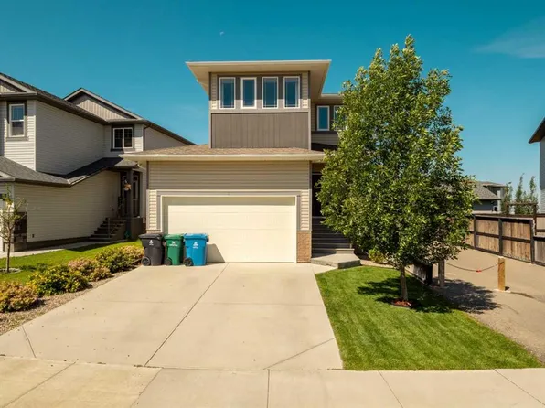 279 E Northlander Bnd W, Lethbridge, AB T1J 5N1