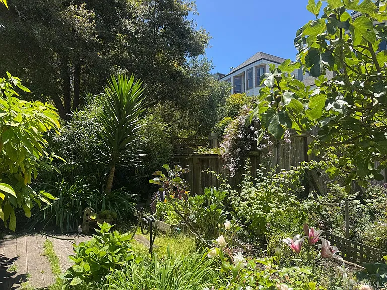 1459 Haight St #5 — Photo 42