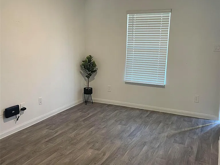 9718 Marie Village Ct — Photo 3
