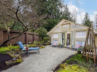 5699 Trident Ave, Sechelt, BC V7Z 0P6