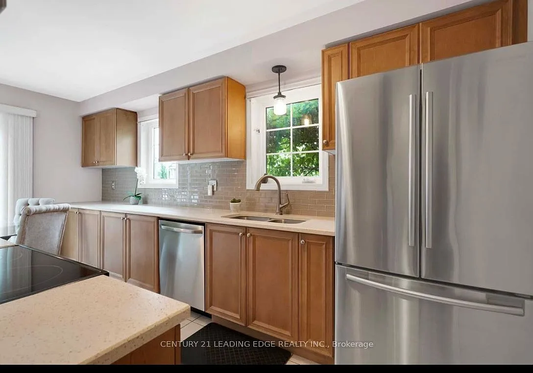 Building Photo - 1703 Whitestone Dr S