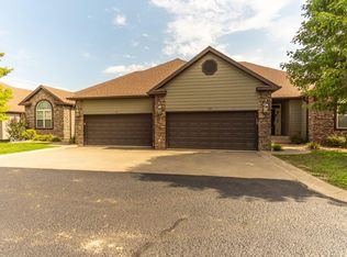 31 Slice Dr BUILDING 1-40, Reeds Spring, MO 65737