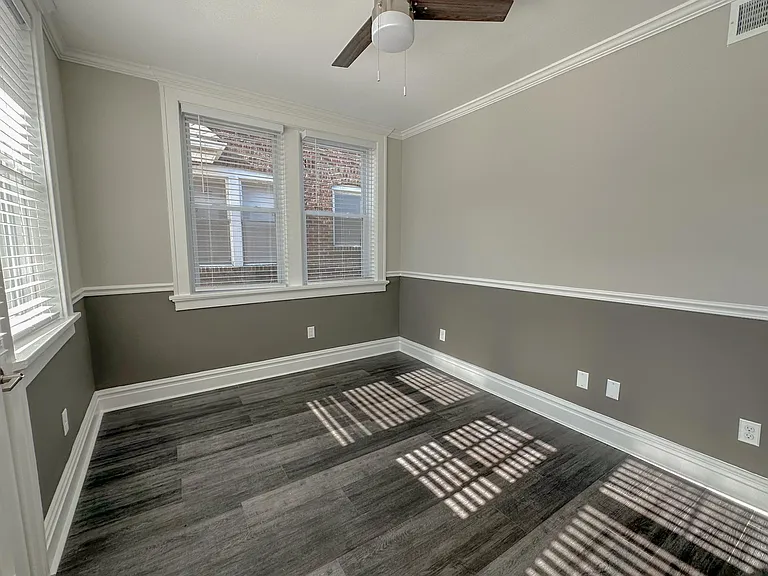 7505 Pershing Ave #2E — Photo 17