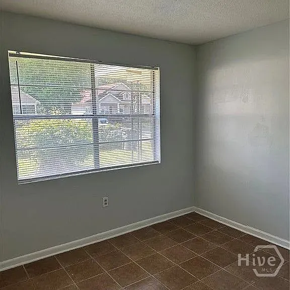 1104 Sherman Ave — Photo 9