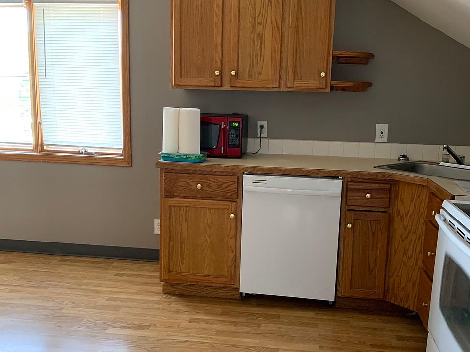 1st image of 400 N 27th St #2