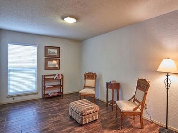 3rd image of 4433 N Stanton St APT 365