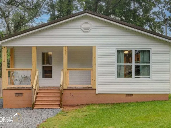 132 Lang St, Griffin, GA 30223