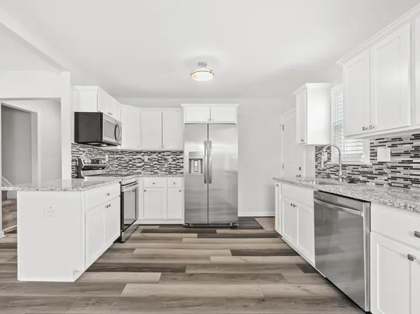 3405 Somme Ave, Norfolk, VA 23509