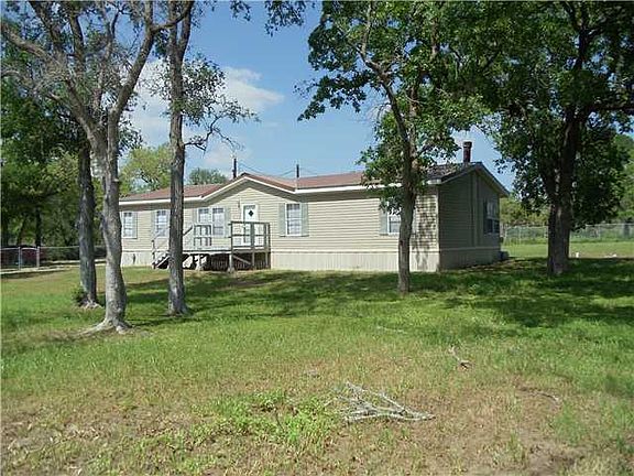 2nd image of 234 Lake View Dr Unit A