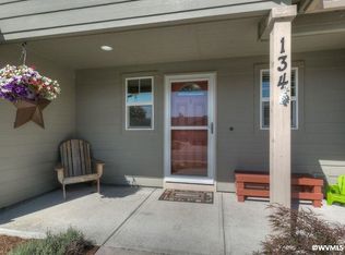 134 N 11th St, Jefferson, OR 97352