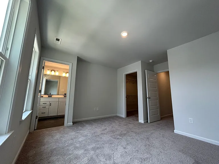 101 Avenda Ln — Photo 21
