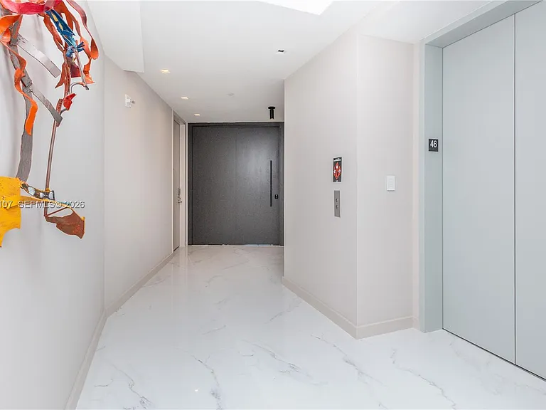 851 NE 1st Ave #Penthouse 4611 — Photo 6