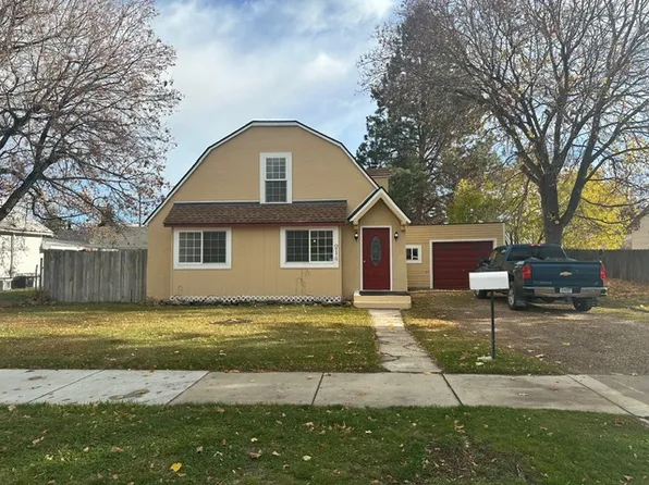214 N 5th St, Hamilton, MT 59840