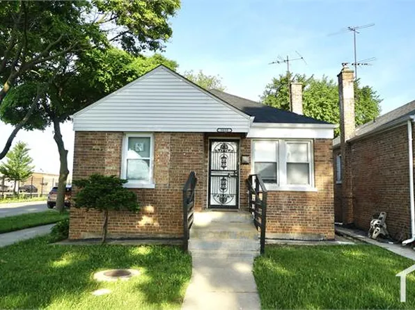 9858 S Drexel Ave, Chicago, IL 60628