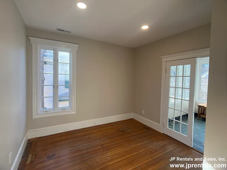 1 Arborway — Photo 22