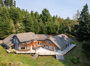 5510 Fickle Hill Rd, Arcata, CA 95521