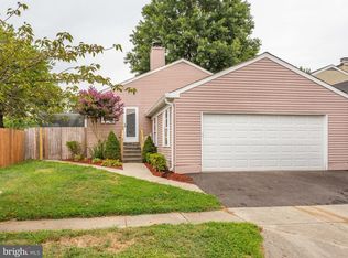 2418 Yarmouth Ln, Crofton, MD 21114