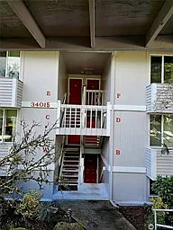 34015 1st Cir S #D — Photo 1
