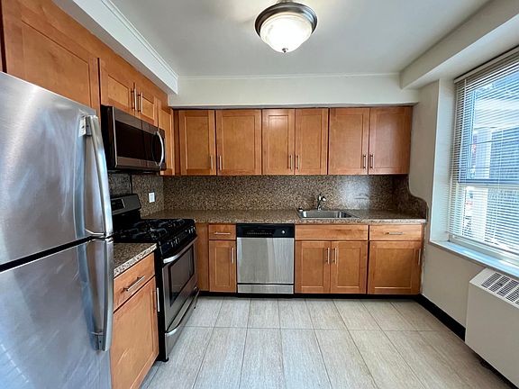 5th image of 67-45C 186th St #C