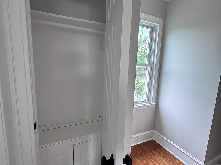 44 Lambert St #1 — Photo 17