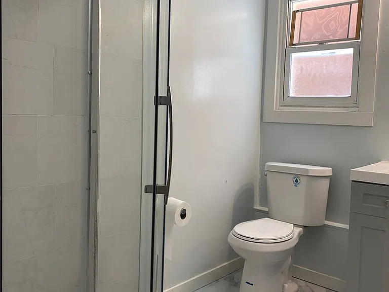 1427 Sherman St — Photo 13