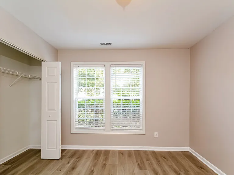 3709 Blue Blossom Dr — Photo 4