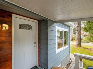 3550 Sea Mist Ave, Depoe Bay, OR 97341