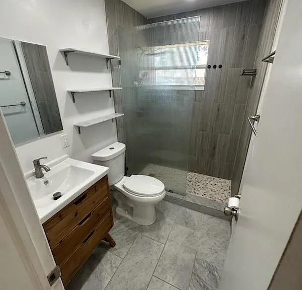 1424 SW 9th St — Photo 23