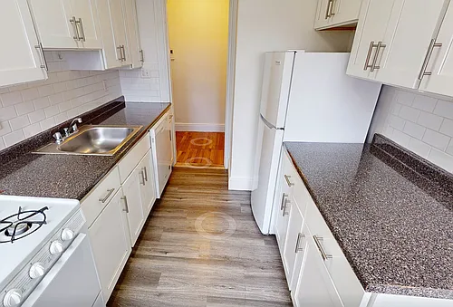1626 Commonwealth Ave #33 Photo 1
