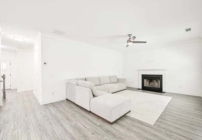 58 Laurel Cove Dr — Photo 6