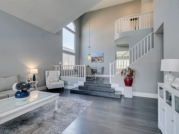 4th image of 512 Beaconwood St