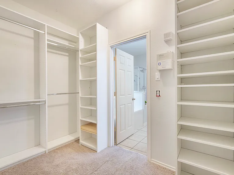 8172 Peacock Ln — Photo 20