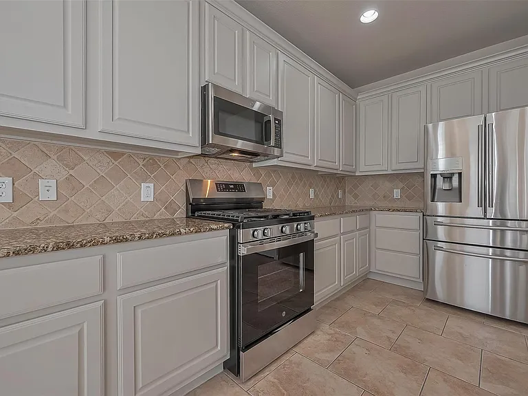15 Wenoah Pl — Photo 13