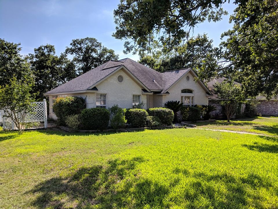 1st image of 3116 Pleasant Forest Dr