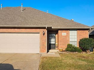 17205 Cedar Dr, Edmond, OK 73012