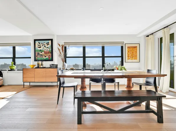 268 East Broadway image 7 of 38