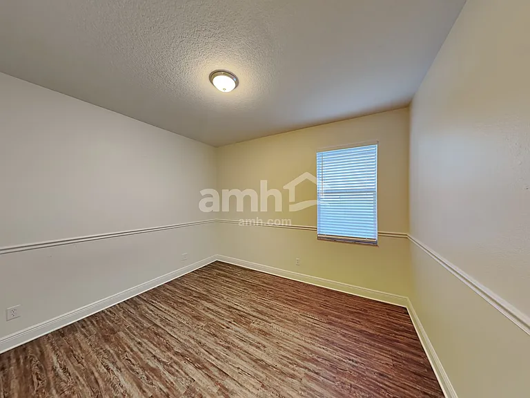 1618 Short Birch Ln — Photo 18