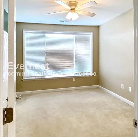 701 Cobblestone Blvd #212 — Photo 7