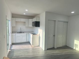 621 East St #B, Clearwater, FL 33762