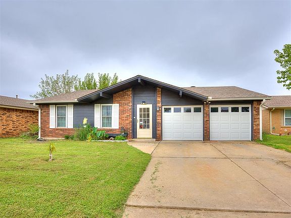 3rd image of 7536 NW 115th St