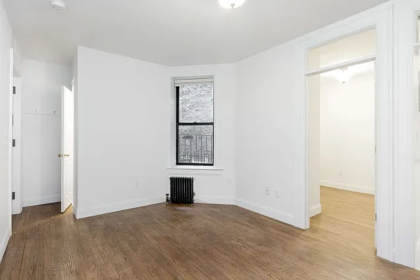 Rented by Compass | media 3